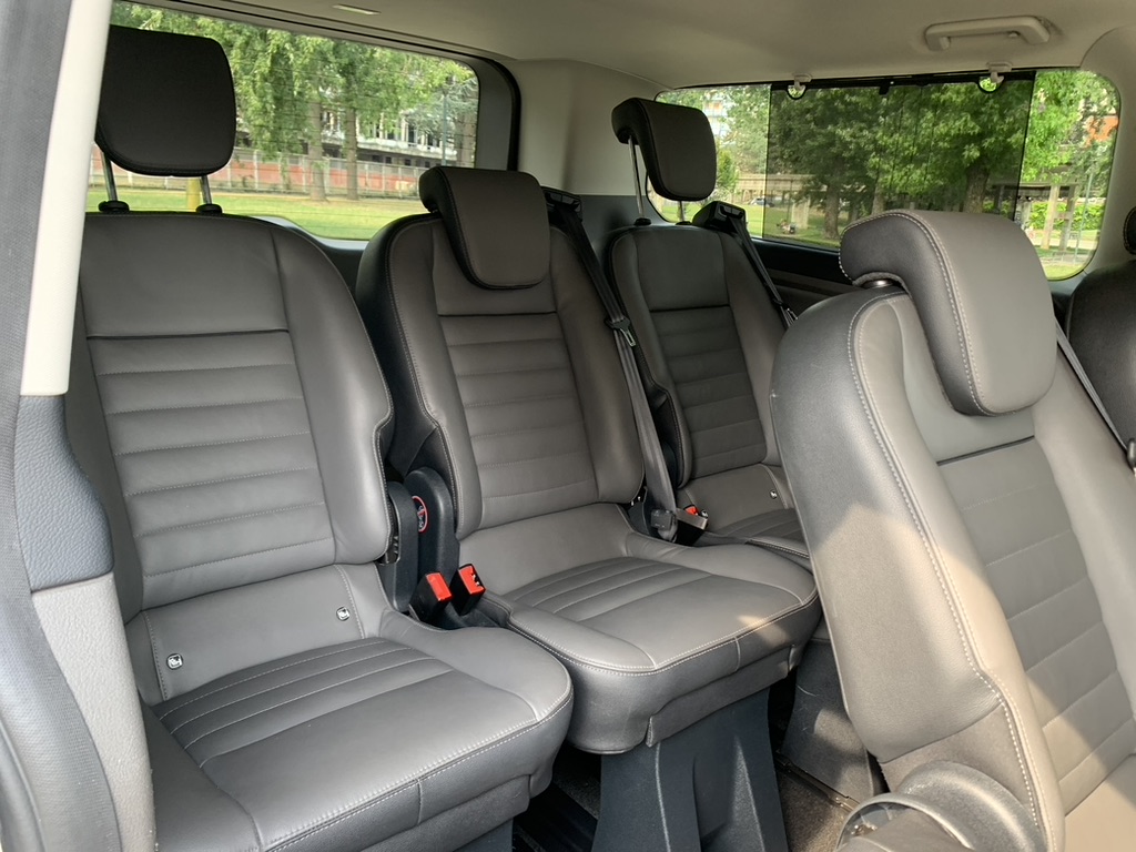 1B52E81B-46F5-4E2B-9FE5-4AB9892FF047_1_105_c