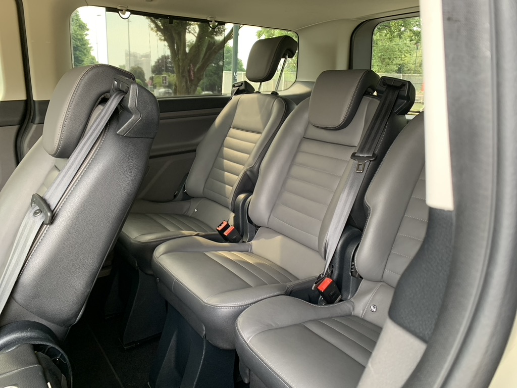 4F0AEE53-E93D-4383-A15F-7161E2ED0063_1_105_c